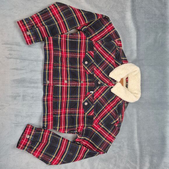 Levi’s Woman's Cropped Red Plaid Corduroy Trucker Jacket Sz M Sherpa Lined - Picture 3 of 9